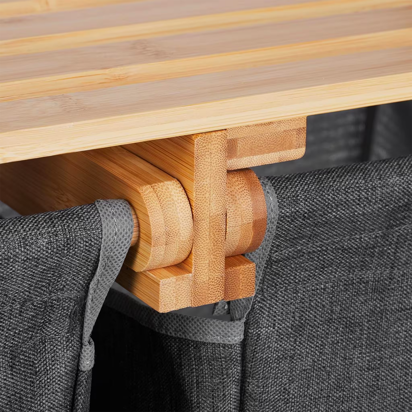 Organizador Premium en Bambú - 2 Cestas Extraíbles y Estante Superior.